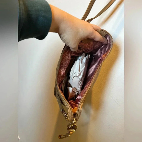 Stone Mountain bag 
Never used - Picture 5 of 6